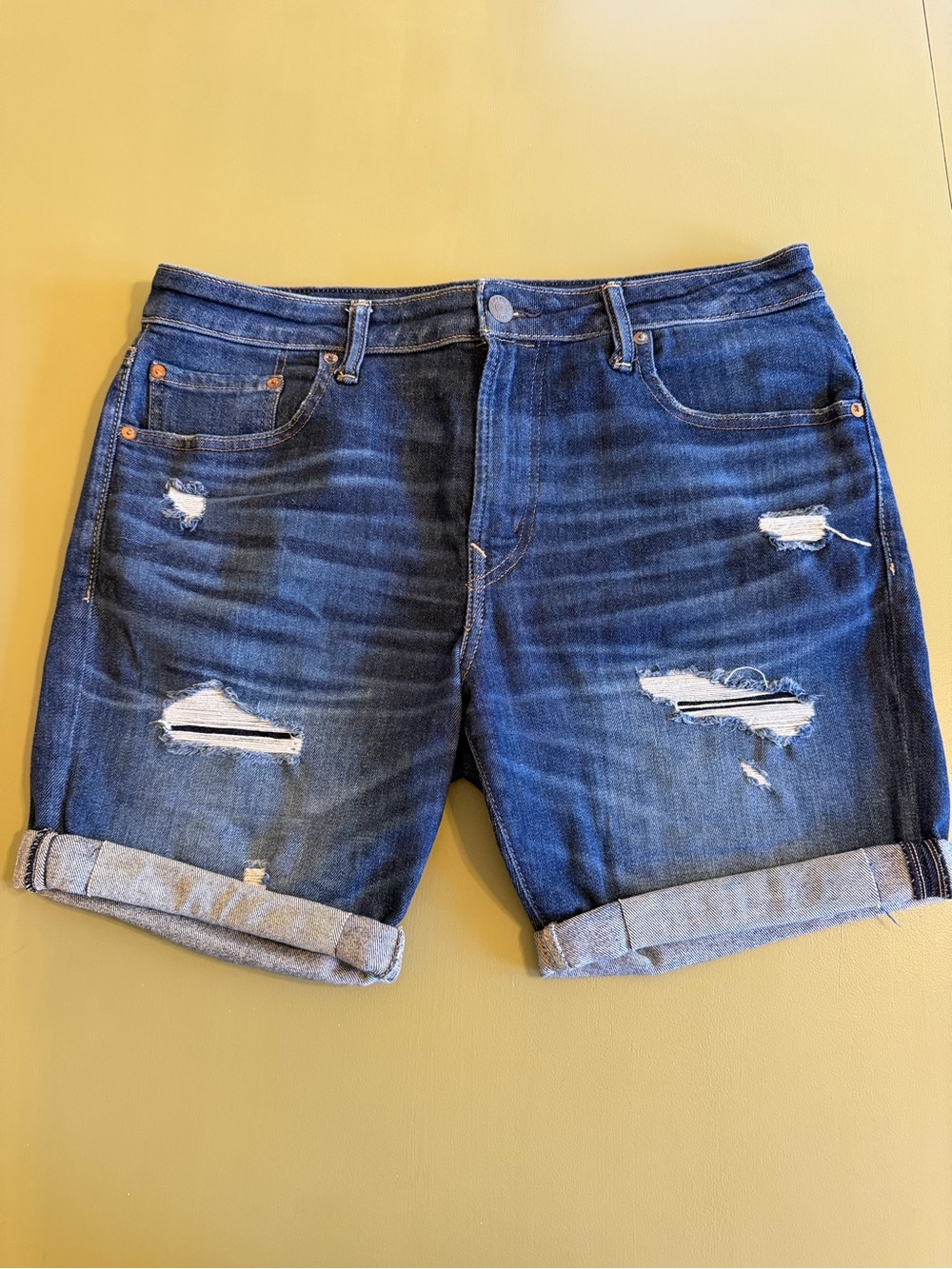 American Eagle Men's Distressed Denim Shorts Next Level Air Flex Style